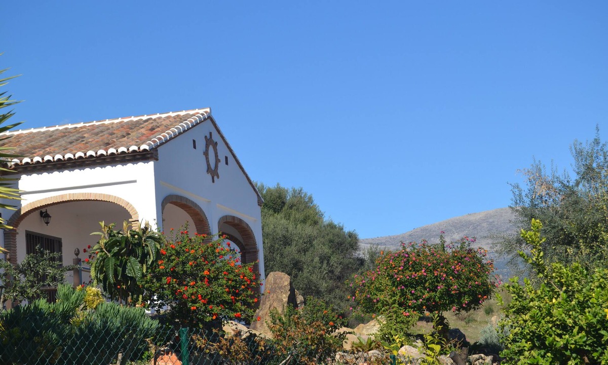 Vinuela House | Accommodation Huetor