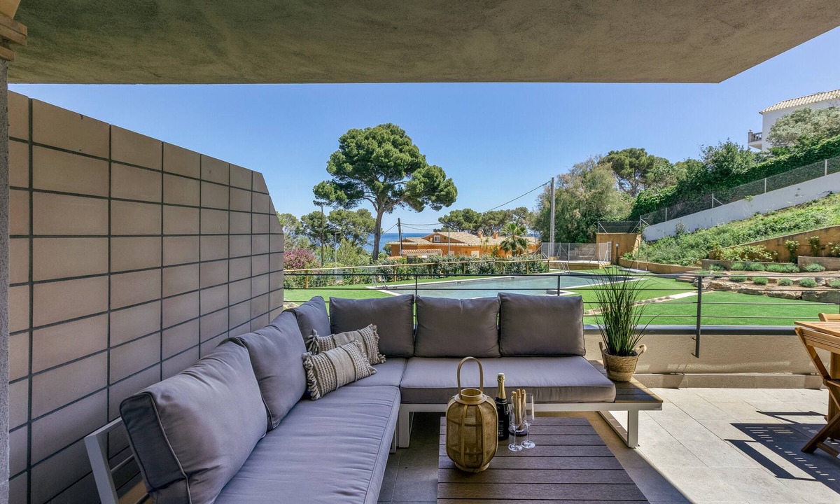 Begur Apartment | Apartment 'Bonavista Begur' with Sea View, Wi-Fi and Air Conditioning