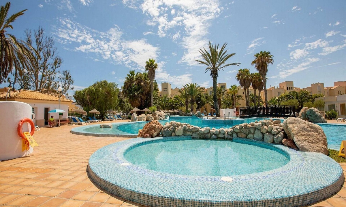 Roquetas de Mar Apartment | Apartment in Roquetas near Sea Beach