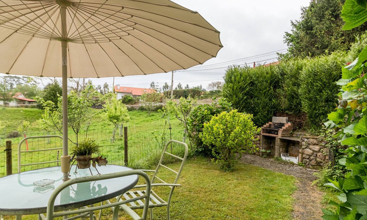 Estrada Apartment | Apartment 'Kety 2' with Mountain Views, Private Terrace and Wi-Fi