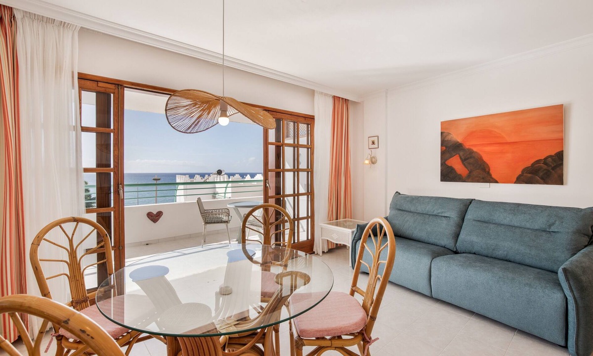 Puerto Naos Apartment | Apartment 'Playa Delphin 202' with Sea View, Balcony and Wi-Fi