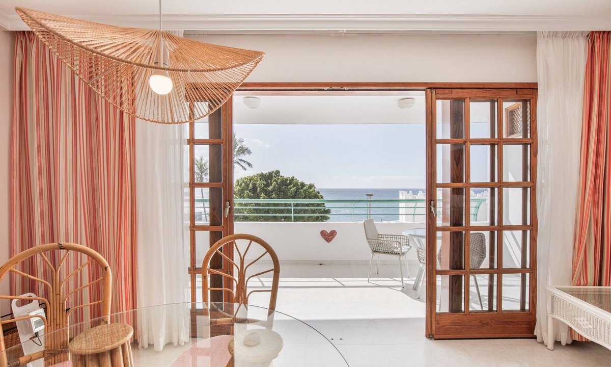 Puerto Naos Apartment | Apartment 'Playa Delphin 202' with Sea View, Balcony and Wi-Fi