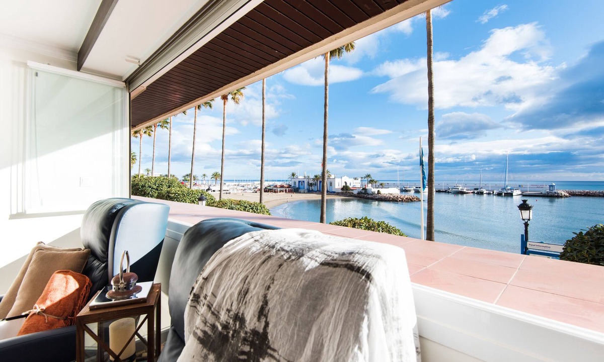 Marbella Seafront Promenade Apartment | Beach Front Apartment-1st Line
