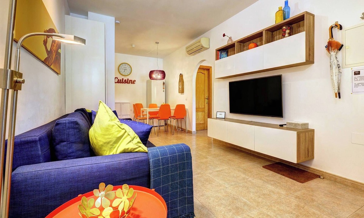 Carihuela Apartment | Beachfront 2 Bed La Carihuela Private Apartment