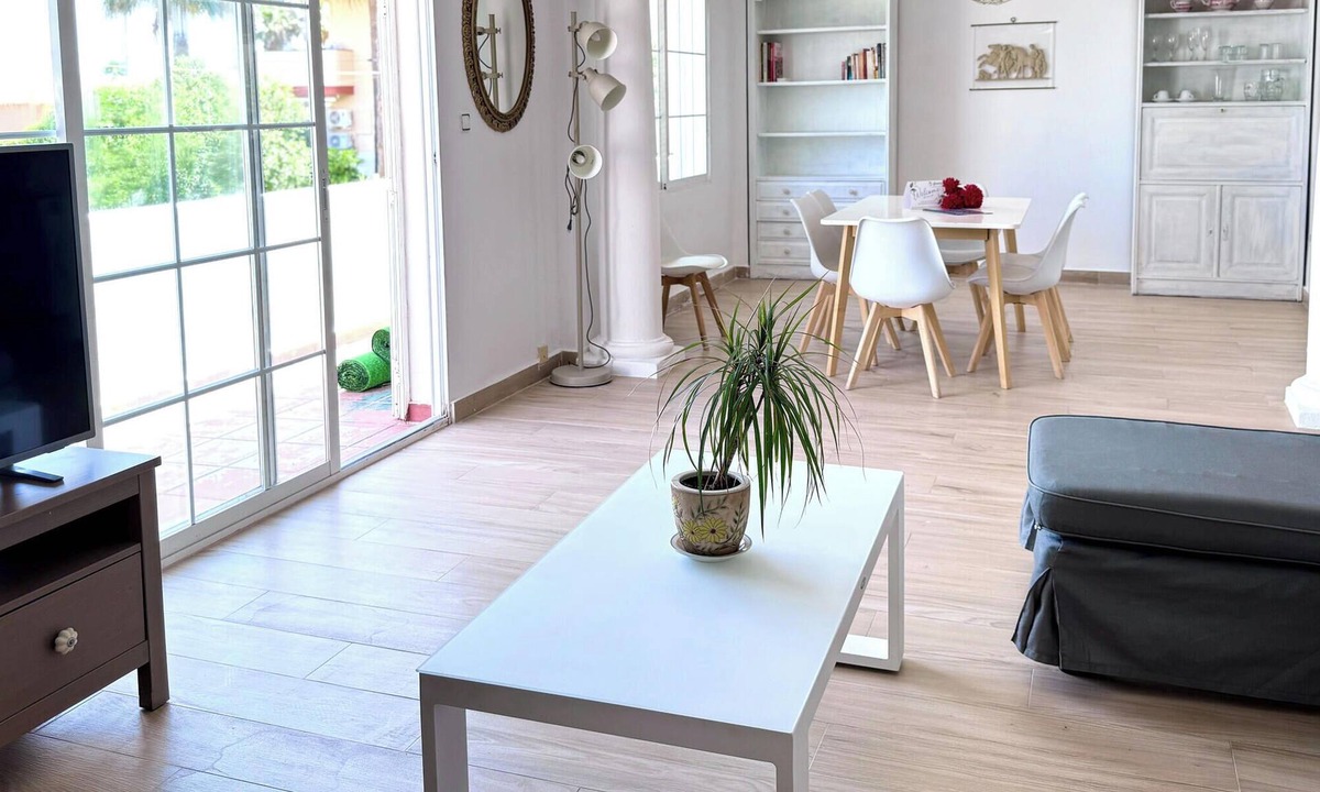Denia Ski Chalet | Beachfront Paradise By Gloove