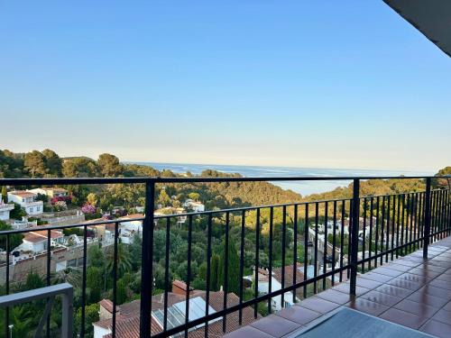 Canyelles Apartment | Cala Morisca full AC Sea View Home