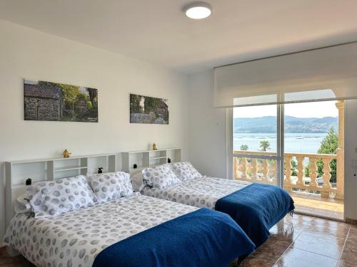 Samieira House | Casa para 10 personas junto a la playa entre Combarro y Sanxenxo