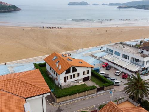 Suances Apartment | Casa Rompeolas - Monabri