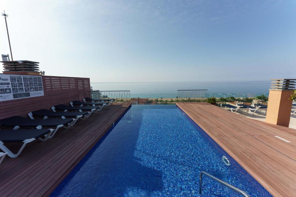 Calella Hotel | Checkin Catalonia