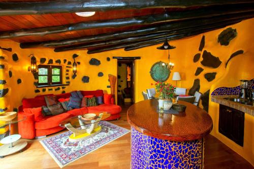 La Asomada House | CONCHA - Sonnenbett, Sauna, traumhafter Meerblick, beheizter Pool, Billiard, Tischtennis