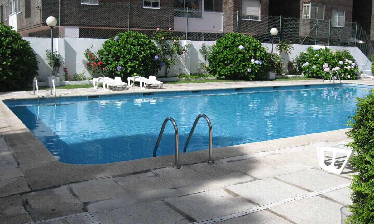 Teis Apartment | Cozy apartment with pool though. Wifi