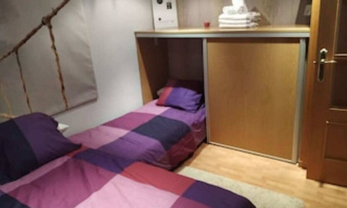 Barajas Apartment | DELUXE 1 ROOM APARTMENT