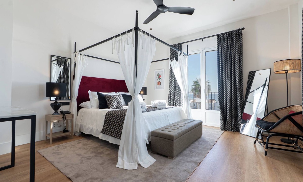 Castillo de Sabinillas Hotel | Duquesa Golf Club