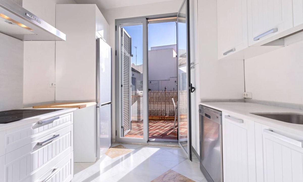 San Bartolome Apartment | Genteel Home Palacio Abades Terrace II