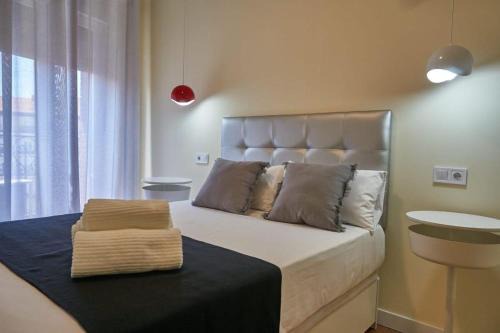 Embajadores House | Good Stay Rooms