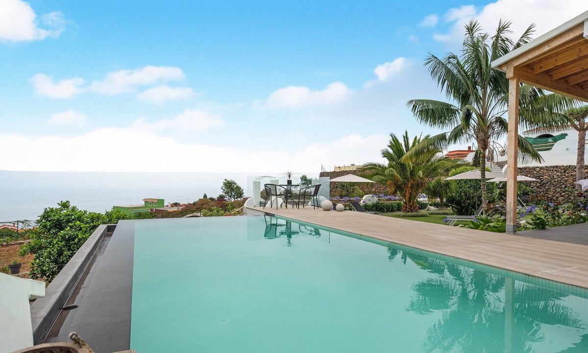 Santa Barbara House | Holiday Home "Casa Adayeim 2" with Mountain and Sea Views