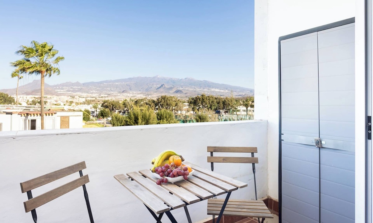 Arona Apartment | Home2Book Modern Studio & Pool Costa del Silencio