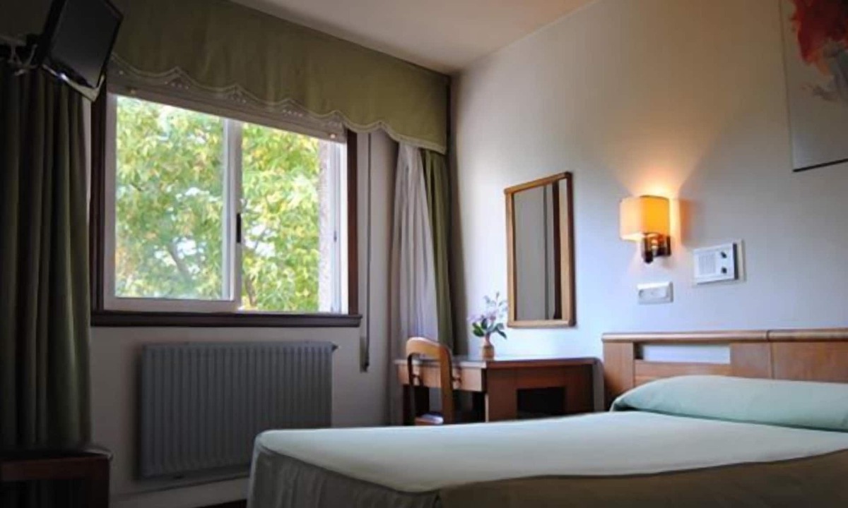 La Coruna Hostel | Hostal Palas