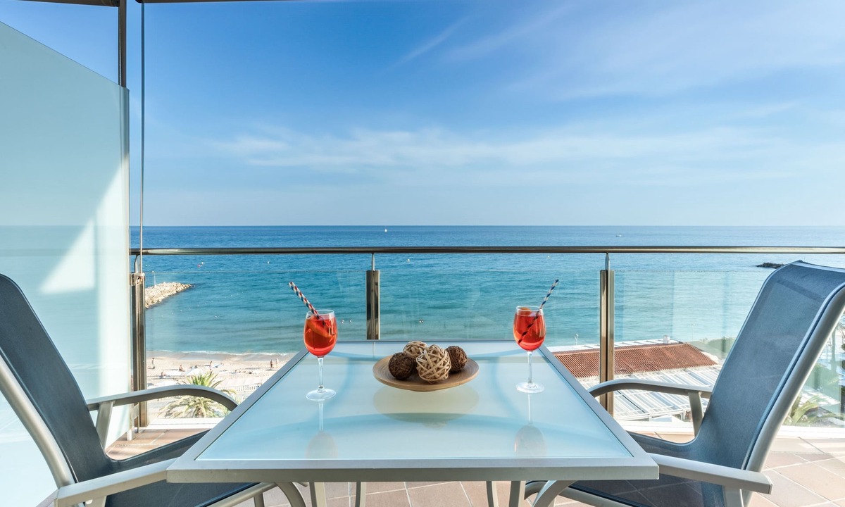 Sitges Town Center Hotel | Hotel Calipolis