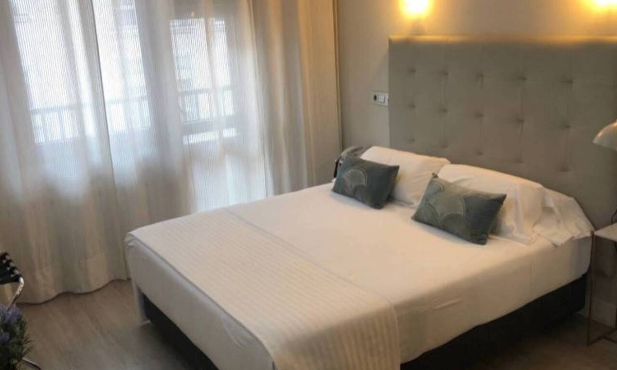 Torrelavega Hotel | Hotel Marqués de Santillana