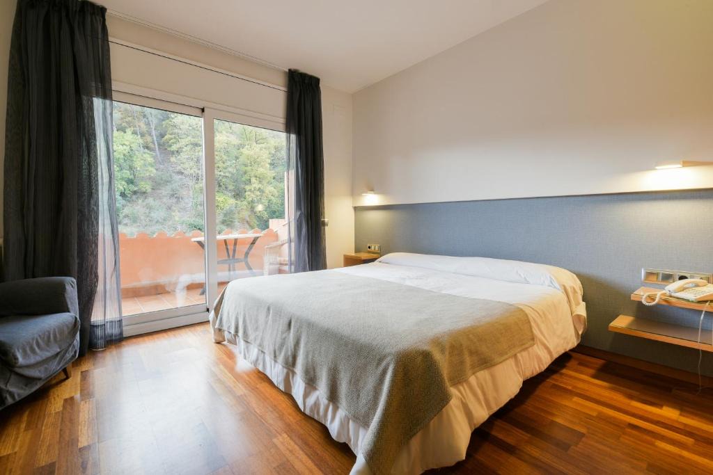 La Pobla de Claramunt Hotel | Hotel Robert