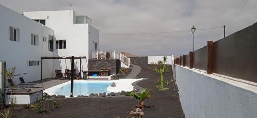 El Cuchillo Villa | Lanzarotearena