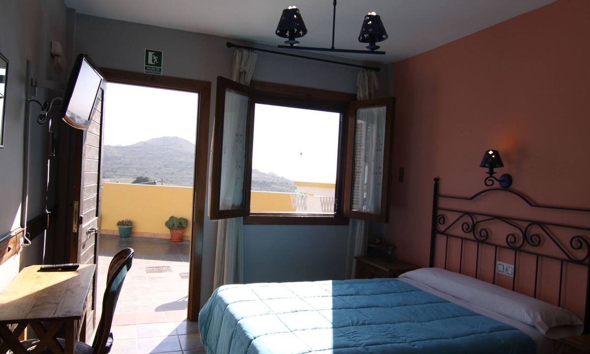El Pozo de los Frailes Hostel | Los Palmitos Hospedería Rural