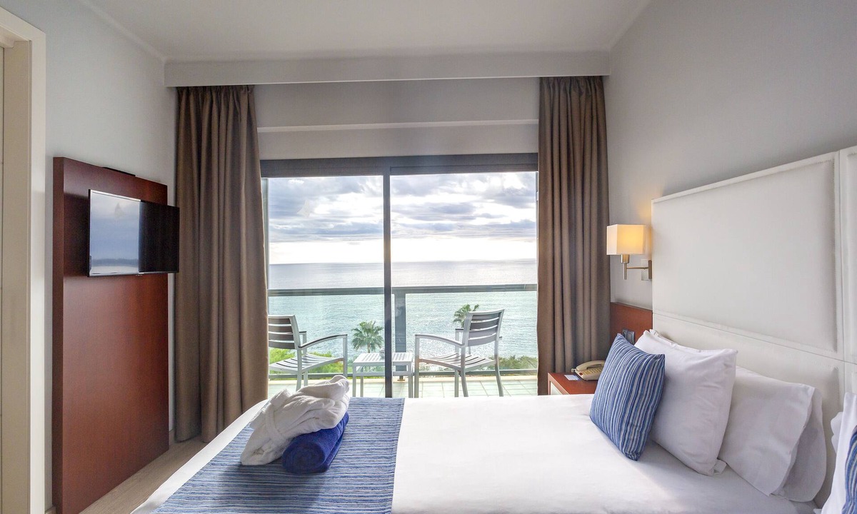 Cala Bona Hotel | Marins Suites - Adults Only Hotel