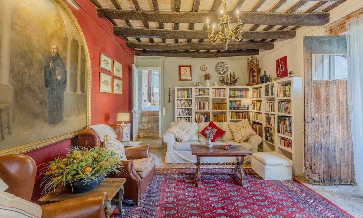Sant Pere de Ribes Villa | Mas d'en Giralt | 17 Acres of Private Nature | 10 min from Sitges & the beaches