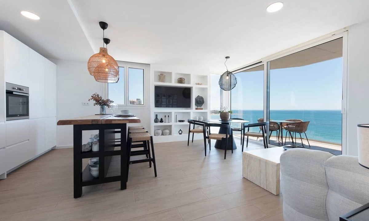 L'Albufereta Apartment | Modern stunning views sea front SEA WATER APARTMENT
