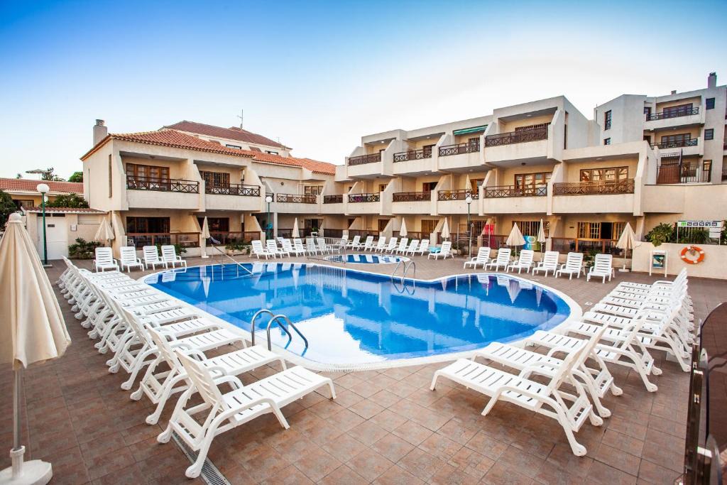 El Madronal Apartment | NEW! Spectacular 1 Bed Apartment in Las Americas, 5 min to Camison Beach and Hard Rock Cafe, with AirCon