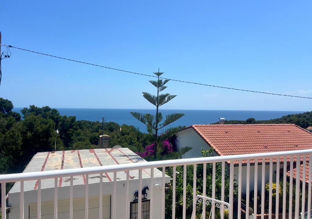 Canyelles House | Ocean view house in the heart of nature, 1000 m from the beach