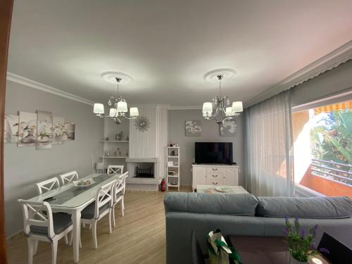 Torremolinos Apartment | Perla Del Sol 1 l
