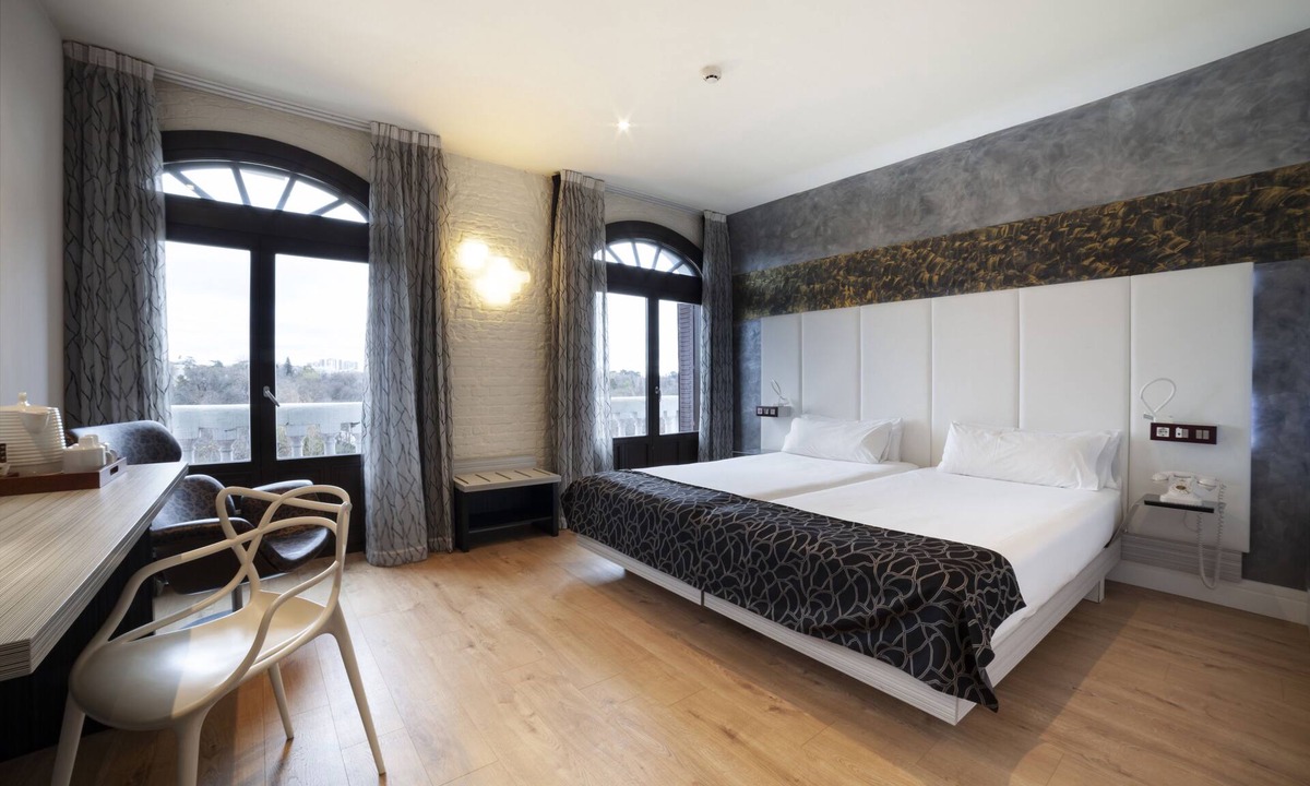 Jeronimos Hotel | Petit Palace Savoy Alfonso XII