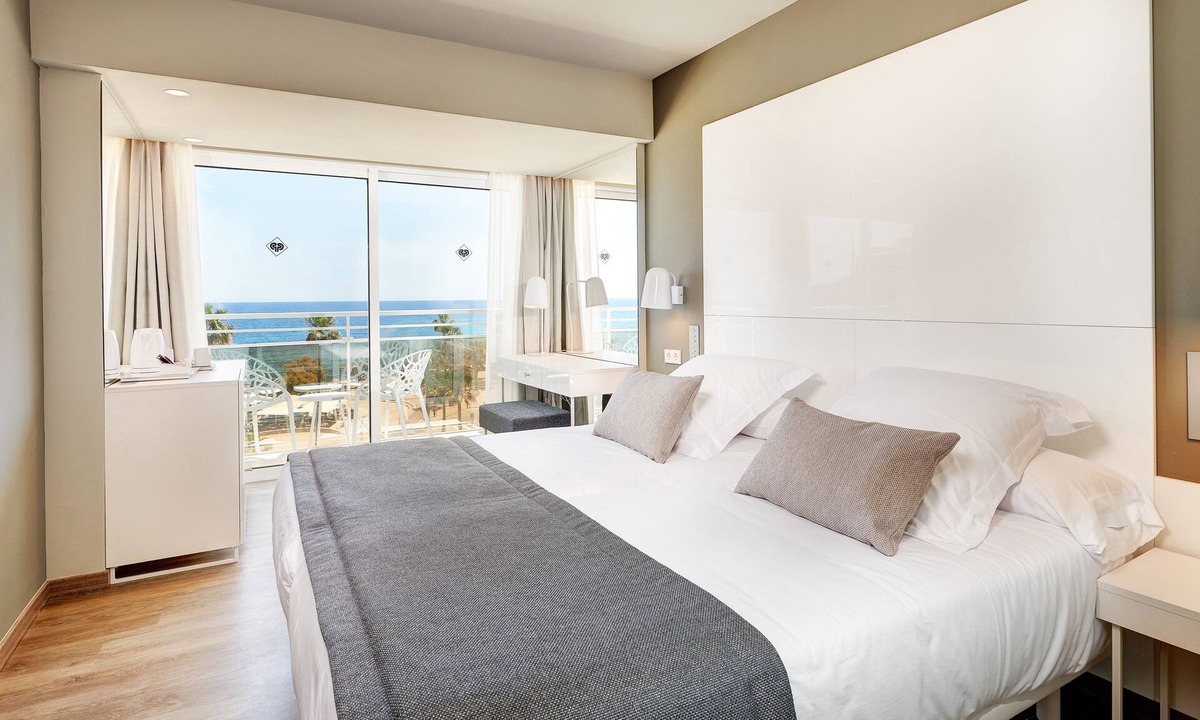 Cala Bona Hotel | Protur Bonamar Hotel - Adults Only
