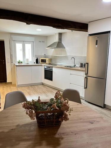 Pradena House | Raíces