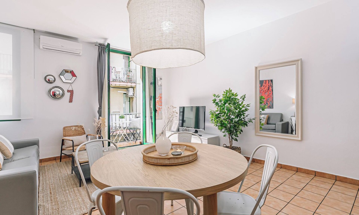 Gothic Quarter Apartment | Ramblas Apartment, Boqueria