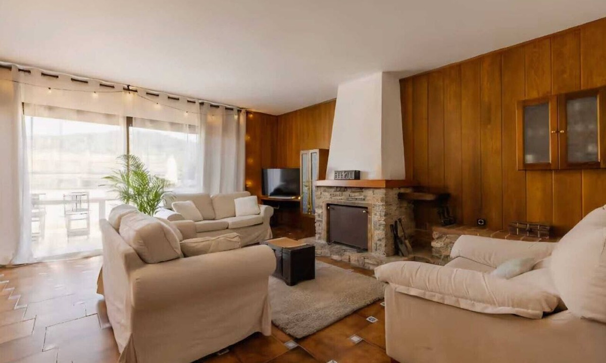 Bonastre House | Rustic village house in Bonastre, Tarragona. Near Barcelona.