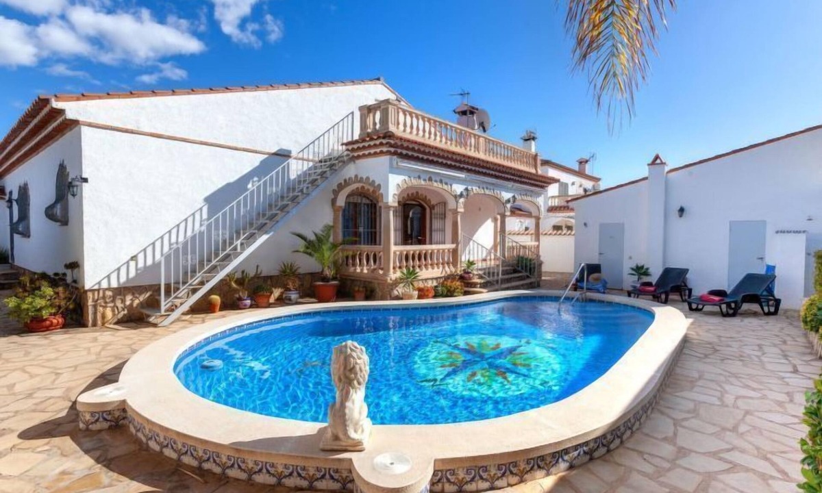 Rustical Mont-roig House | Rustical Mont Roig by Interhome