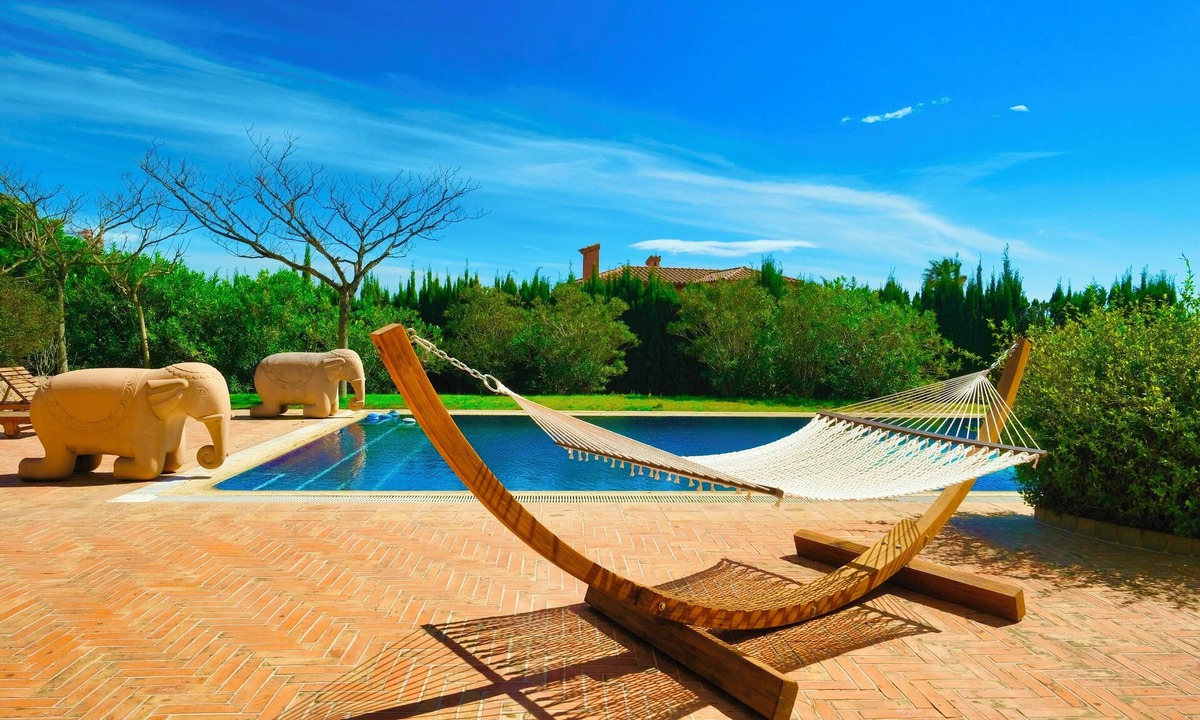 Bonmont Terres Noves Villa | Spacious villa in urbanization near the sea