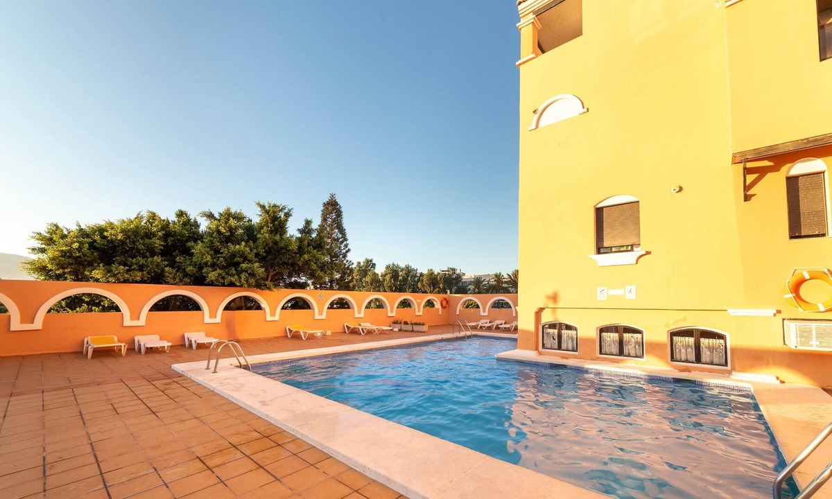 Roquetas de Mar Apartment | Studio Apartment 'Estudio En La Playa' with Mountain View, Shared Pool and Wi-Fi