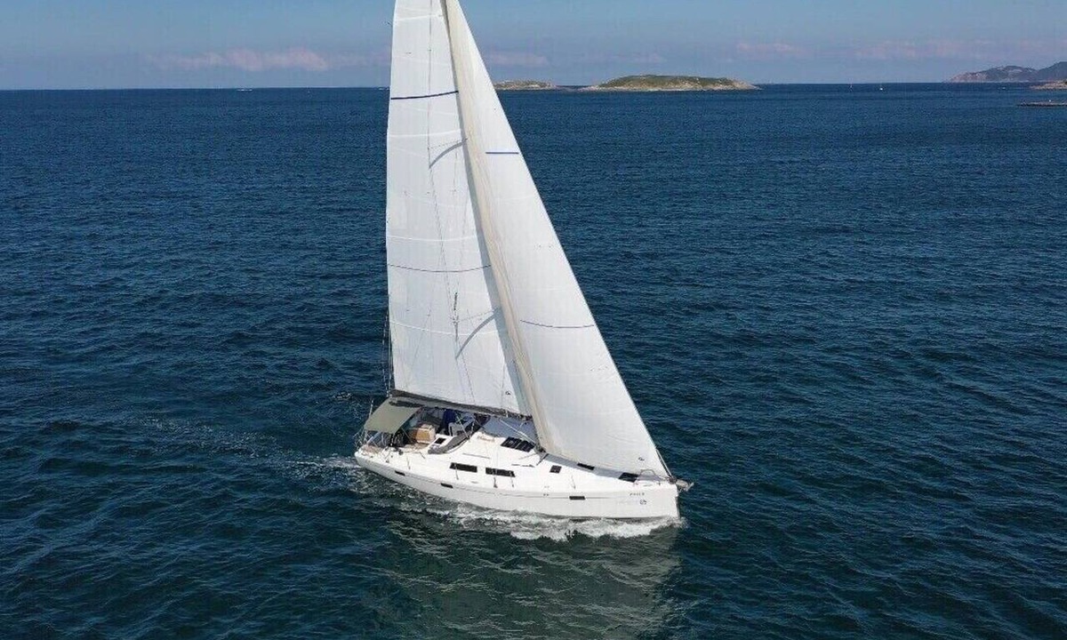 Baiona Old Town Boat Rental | Sun-Kissed Sailing Adventure in Galicia, Baiona