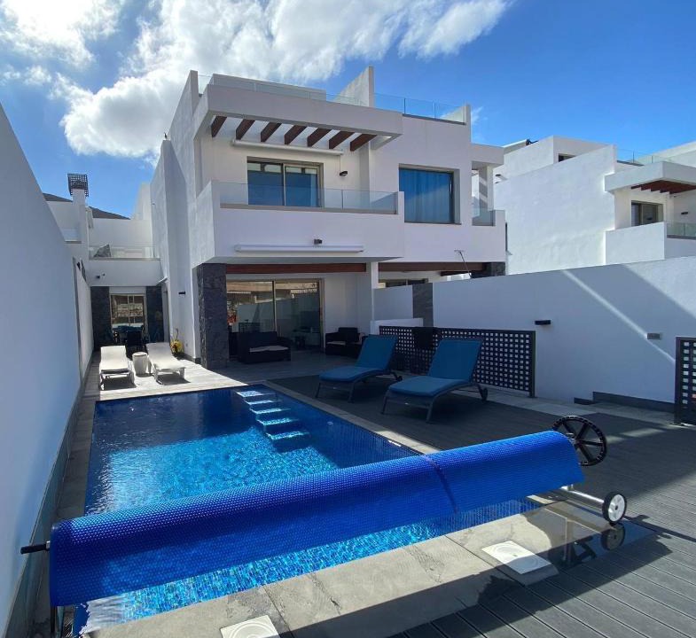 Los Cristianos Villa | Super cool villa in Los Cristianos