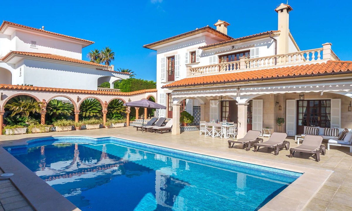 Manacor House | Vacation home Matos by Interhome