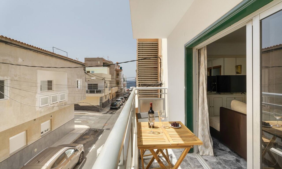 Los Abrigos House | Vacation Home 'Solabrigos Tenerife Suite' with Sea View, Balcony and Wi-Fi