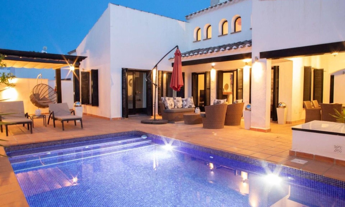 Caserio Los Tarquinos Villa | Villa Baños y Mendigo, 4 bedrooms, 10 persons