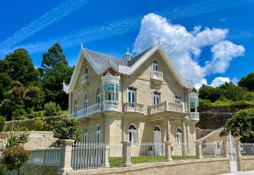 A Lama Hotel | Villa Boutique 1880-Romantic Historic Boutique Hotel with Outdoor Jacuzzi