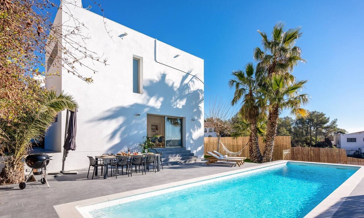 Olivella Villa | Villa Elodie I - Four Bedroom Villa, Sleeps 10