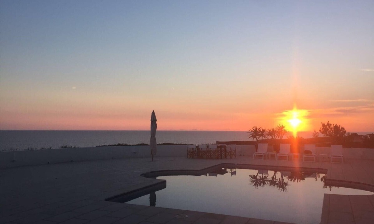 Binidali Villa | Villa 'Es Gallinots' with Sea View, Private Pool and Wi-Fi