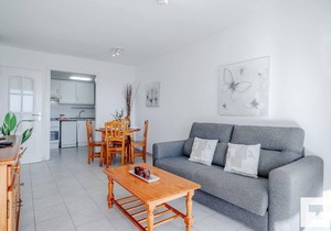 Apolo XVI 1 4 19 - Grupo Turis - Calpe, Costa Blanca